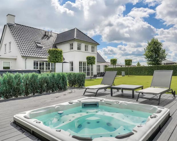 acheter-jacuzzi-jardin-1