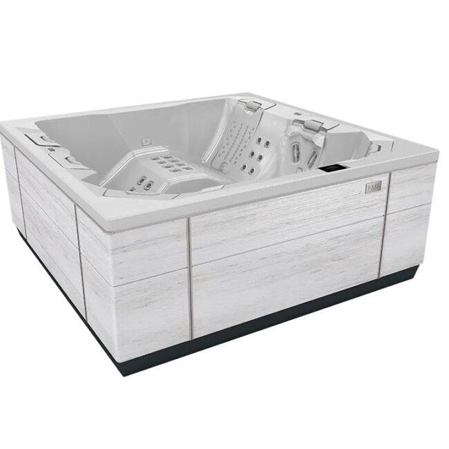 Une autre vision de Bullfrog Spa M8